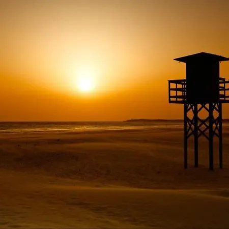 Atico Premium Conil Con 2 Terrazas, Parking, Piscina, Aire Ac Y Wifi -solo Familias Y Parejas- コニル・デ・ラ・フロンテラ