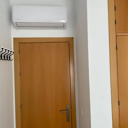 Apartamento Superior Con Piscina, Parking, Terraza, Aire Ac Y Wifi -solo Familias O Parejas- *