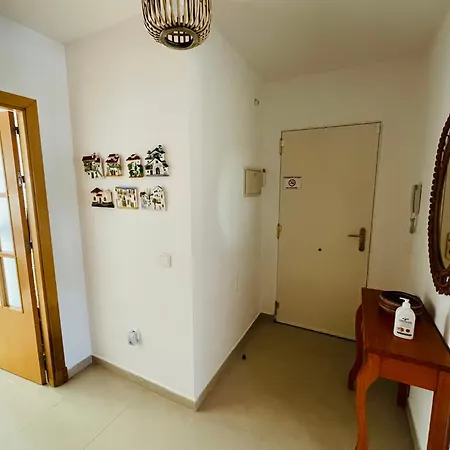 Apartamento Superior Con Piscina, Parking, Terraza, Aire Ac Y Wifi -solo Familias O Parejas- Conil De La Frontera