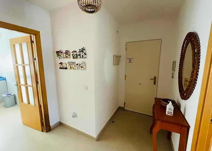 Apartamento Superior Con Piscina, Parking, Terraza, Aire Ac Y Wifi -solo Familias O Parejas- Conil De La Frontera